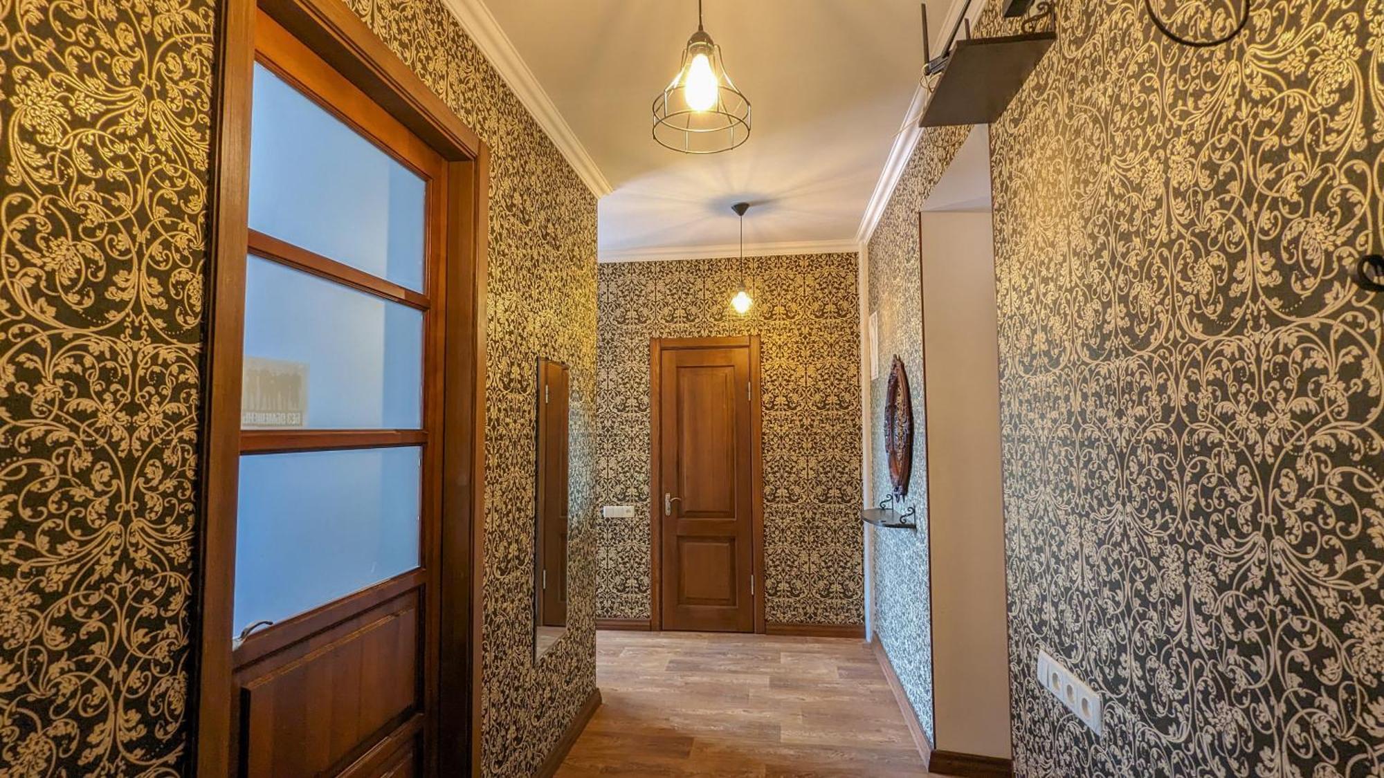 Двухкомнатная Квартира На Пятницкой Tsjernihiv Buitenkant foto